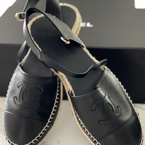 Chanel black shoes espadrilles flats sandals